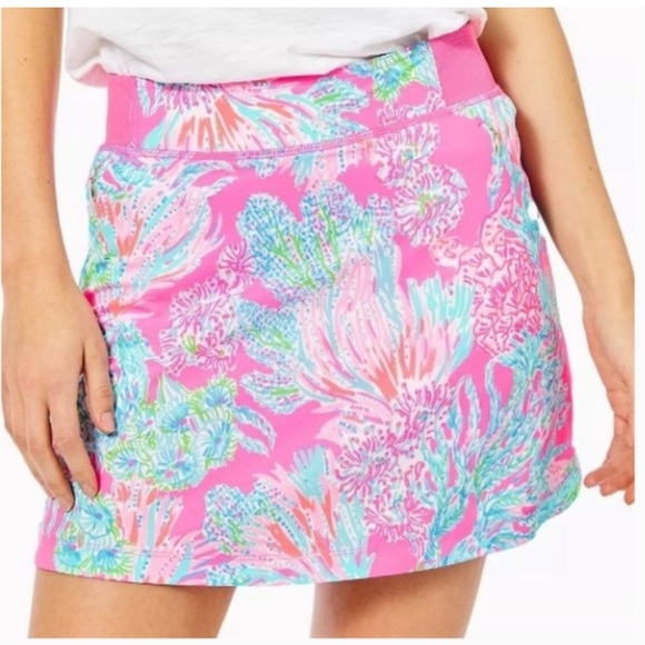HTF Lilly Pulitzer Prosecco Pink Seaing Things Luxletic Run Around Skort - Picture 2 of 10